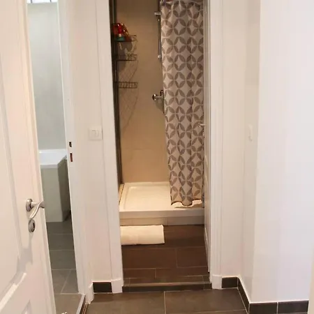 Apartment Place Massena In Center - 3 Bedrooms Floor Nice